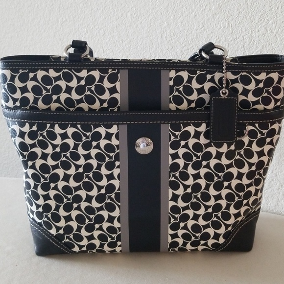 Coach Purse - Picture 1 of 5